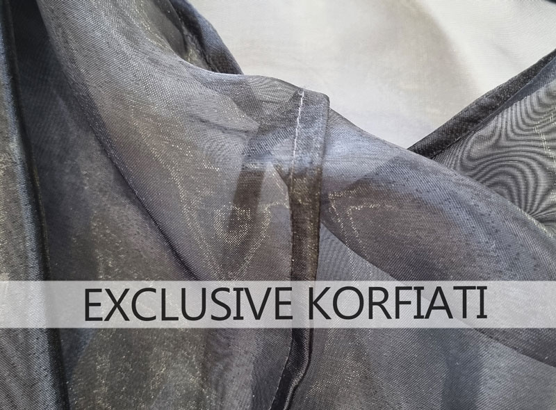 Изнанка жакета из органзы - вид бокового шва Изнанка жакета из органзы - вид бокового шва фото