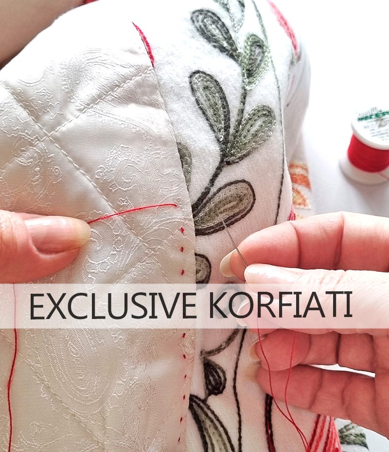 Выполнение вспушного шва вдоль подбортов куртки Выполнение вспушного шва вдоль подбортов куртки фото